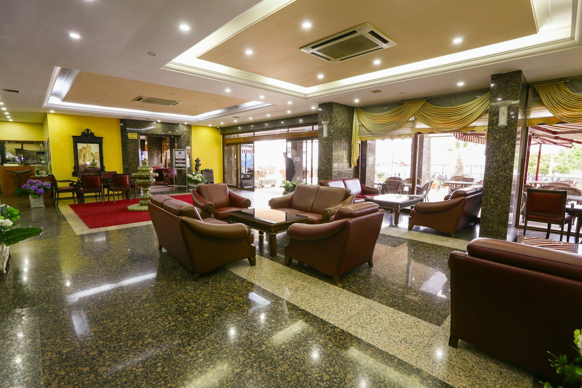 Kayhanbey Hotel Kusadasi Exterior foto