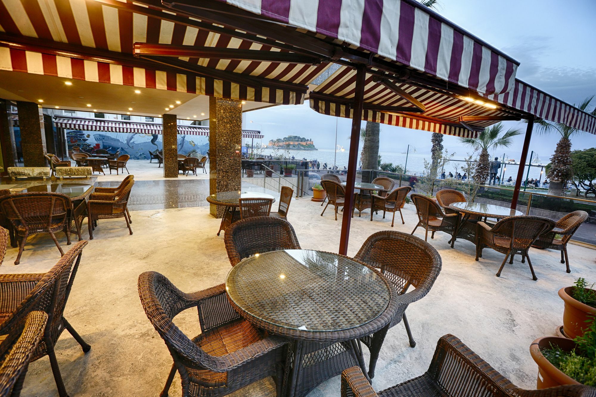 Kayhanbey Hotel Kusadasi Exterior foto