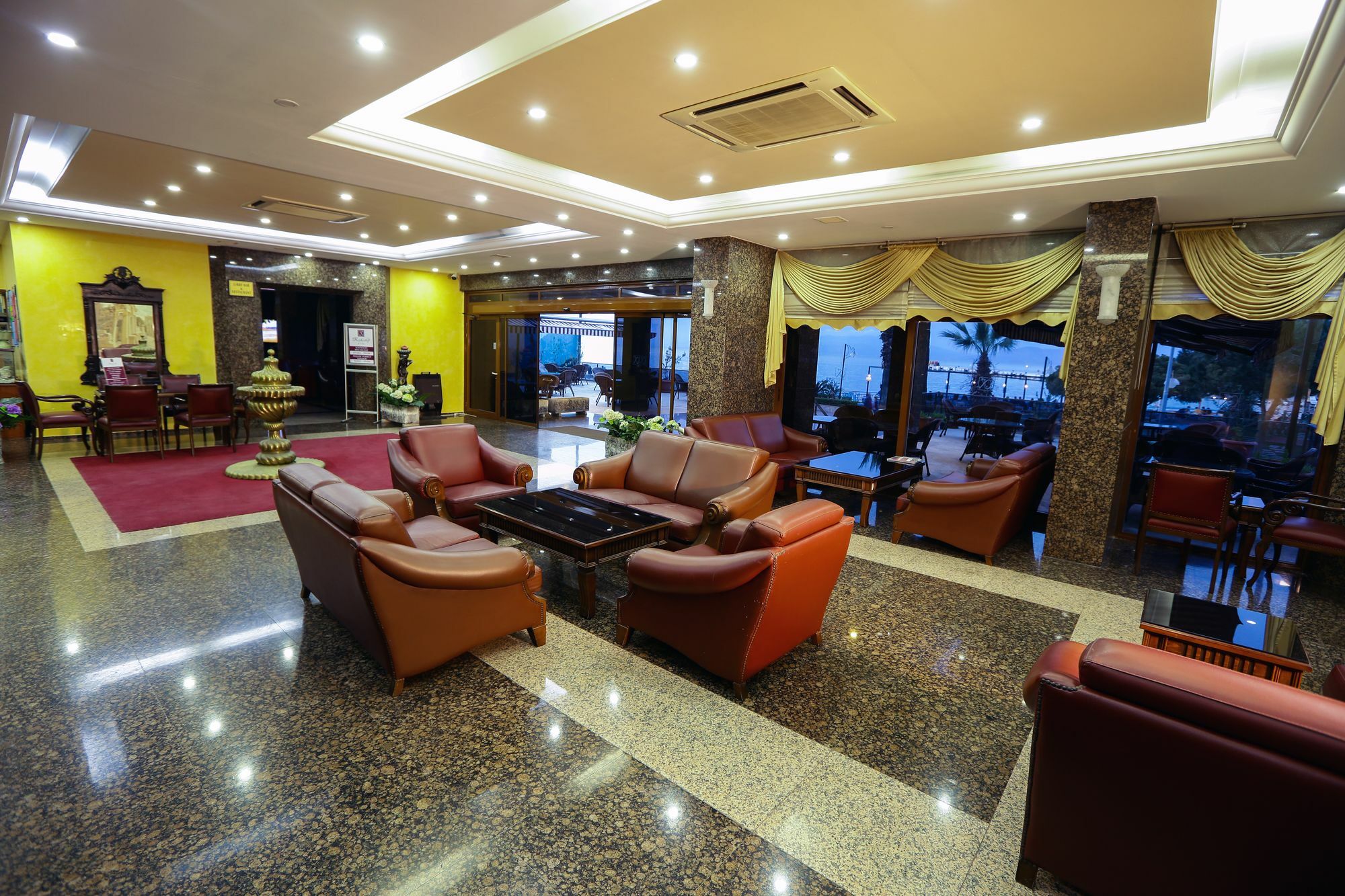 Kayhanbey Hotel Kusadasi Exterior foto